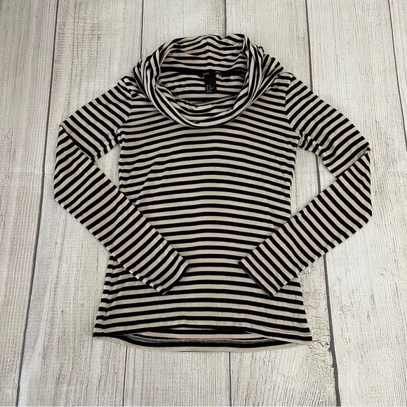 H&M Tops - H&M Women’s Long Sleeve Black & White Striped Cowl Neck Shirt Size XS